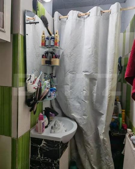 Apartament 2 camere, 40 mp, la parter, zona Micro 4 - 5