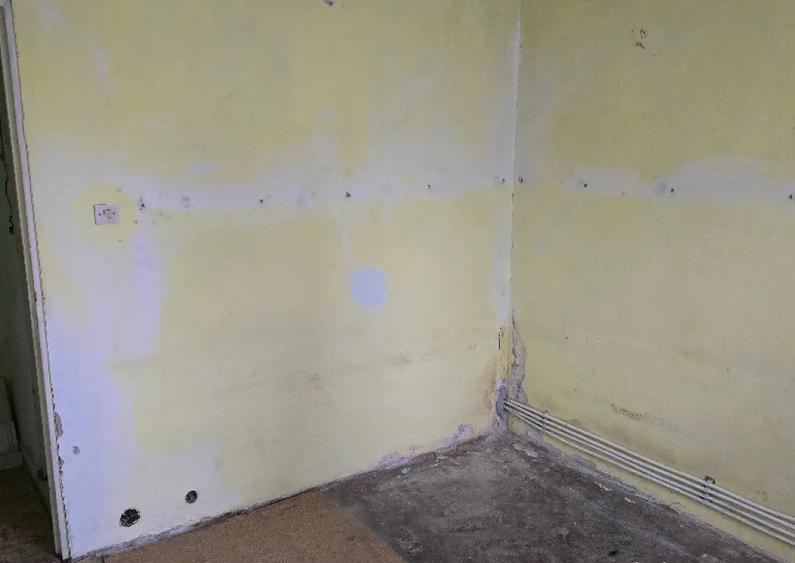 Vand apartament 2 camere in Deva, zona Micro 15 (Lidl), parter inalt, - 2