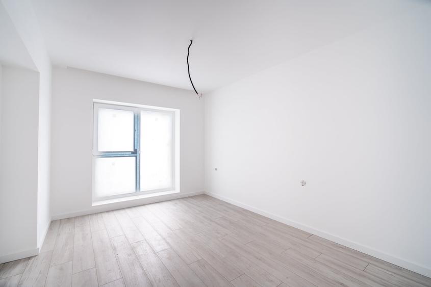 APARTAMENT 3 CAMERE -  OBOR - BLOC NOU - COMISION 0% - 10