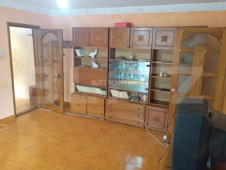 Apartament 3 camere, 70 mp, zona Micro 11