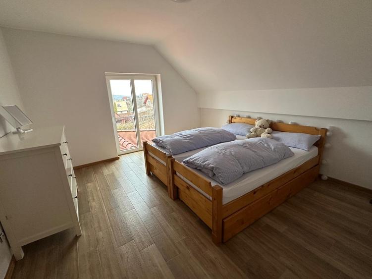 Vand casa 5 camere - 3 bai - 627 mp teren - Tocile - 9