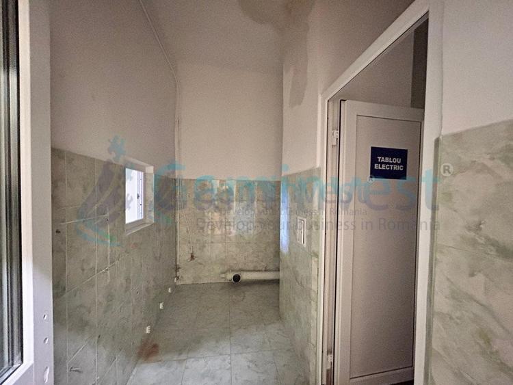 Spatiu comercial cu vizibilitate si parcare, in Nufarul, Oradea, Bihor - 6