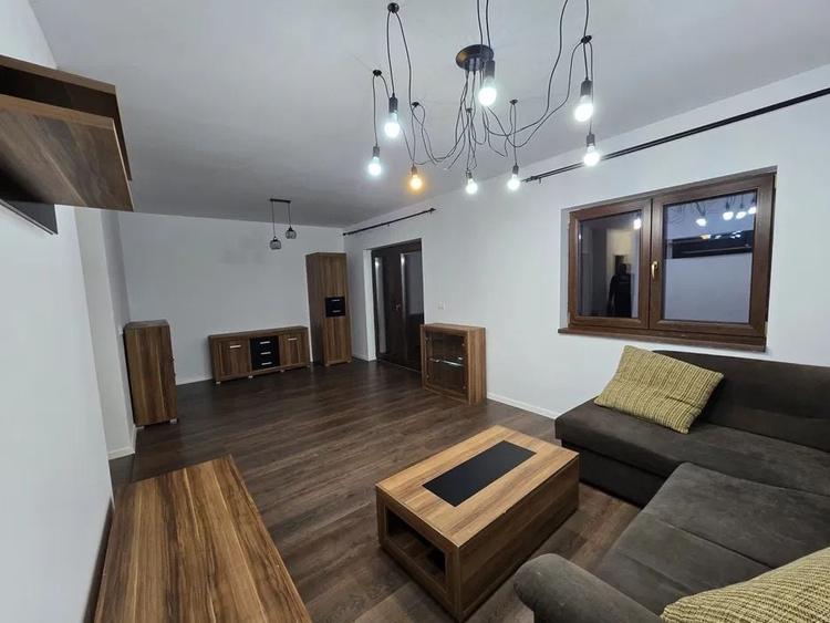 Casa de inchiriat - 690 euro - Giroc - 1