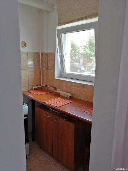 Ofer garsoniera spre inchiriere - 4