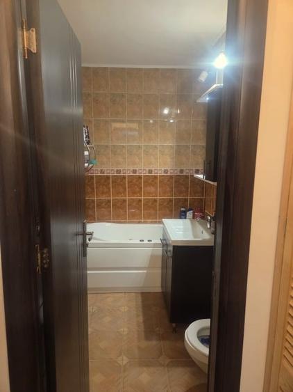 Apartament 2 camere decomandat,  mobilat modern , 1MAI , Craiova - 9