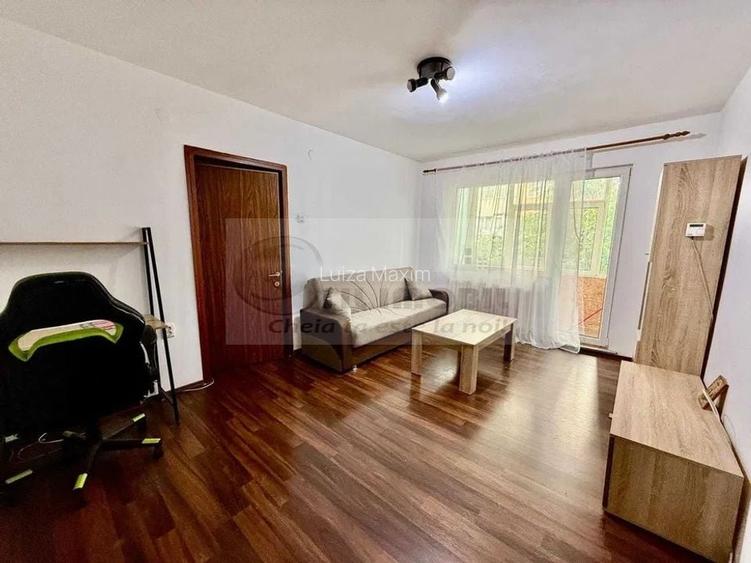 Apartament 2 camere SD 51mp Podu Ros Apartament 2 camere SD 51mp Podu Ros