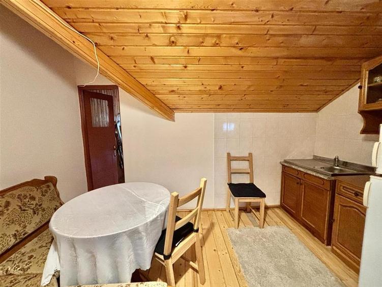 Oportunitate Duplex 7 Camere Central Predeal - 6