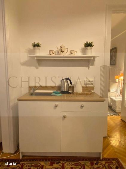 Apartament cu 2 camere semidecomandat, mobilat în Brezoianu