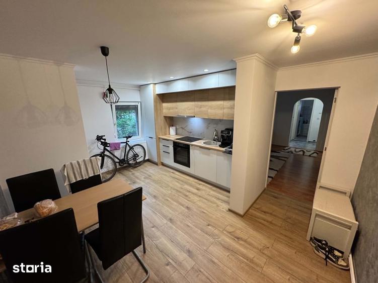 Apartament cu 2 camere în Micro 16