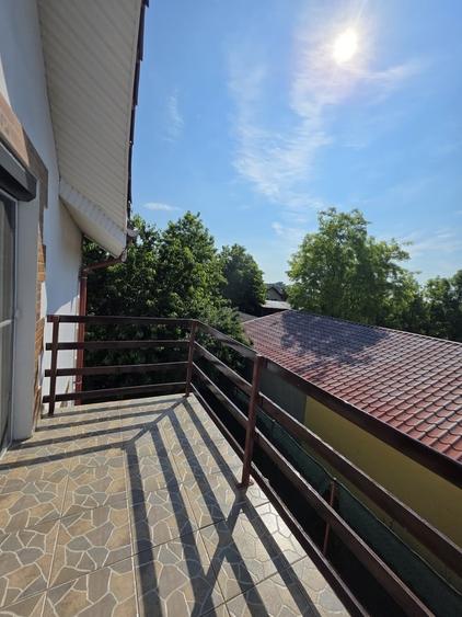 Casă cu 5 camere cu Teren 770 Mp în Central