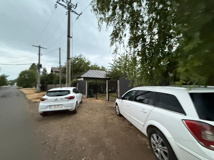 Teren Construcții intravilan de 4200 mp, în Adunații-Copăceni