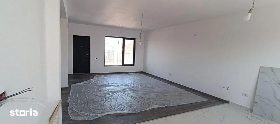 Casa Parter 3 camere /Com.Berceni /Comision 0% - 2