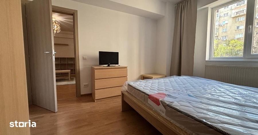 Apartament cu 2 camere semidecomandat în 13 Septembrie