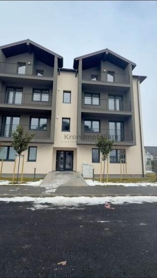 Apartament cu 2 camere semidecomandat în Tractorul — fotografia 3