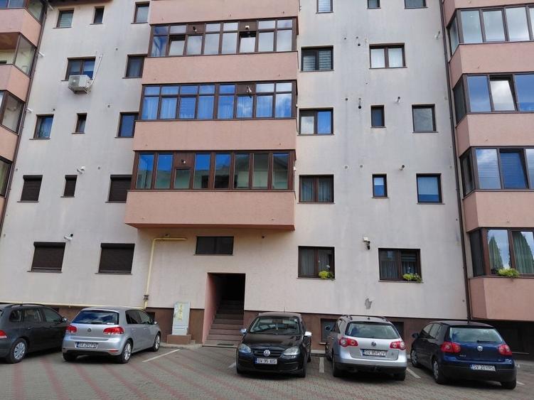 Apartament cu 2 camere decomandat în Exterior Vest