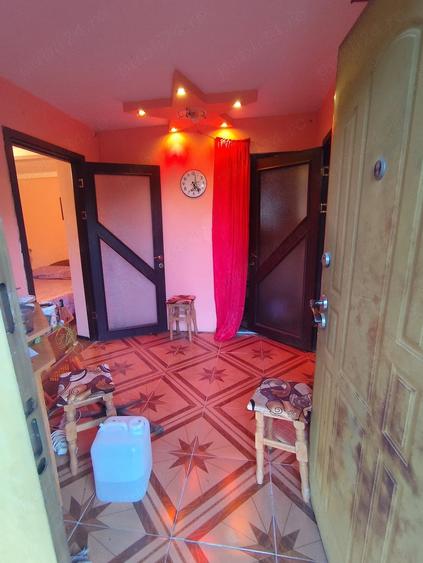 Casă cu 4 camere cu Teren 40 Mp în Muncelu de Sus