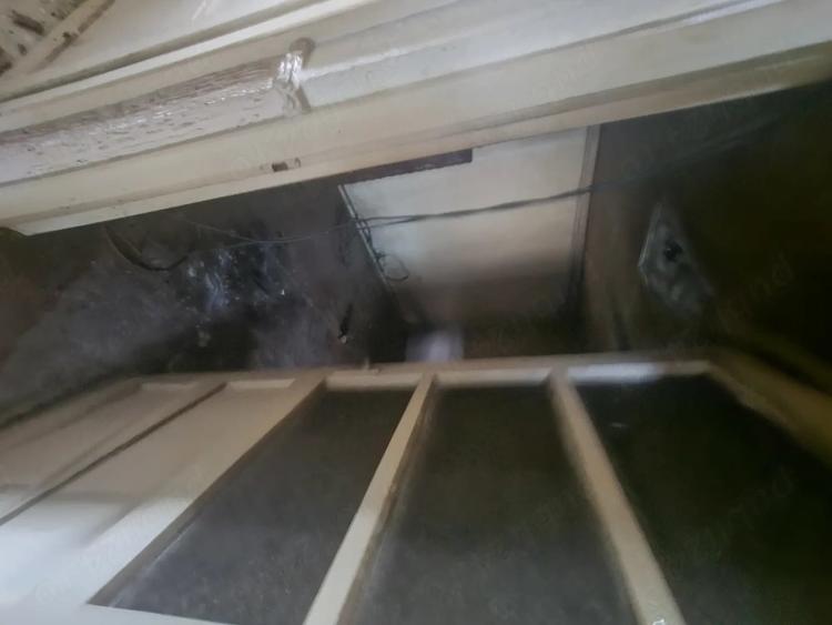 Casă cu 4 camere cu Teren 1486 Mp în Central