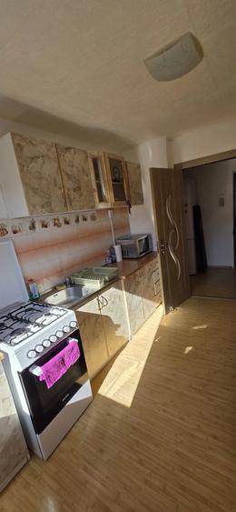 Apartament cu 2 camere decomandat în Sânpetru