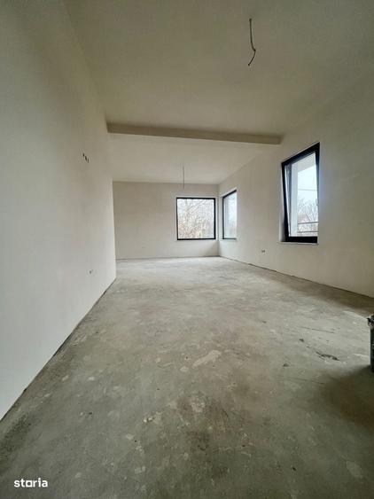 Casă cu 3 camere în Bercu Roșu