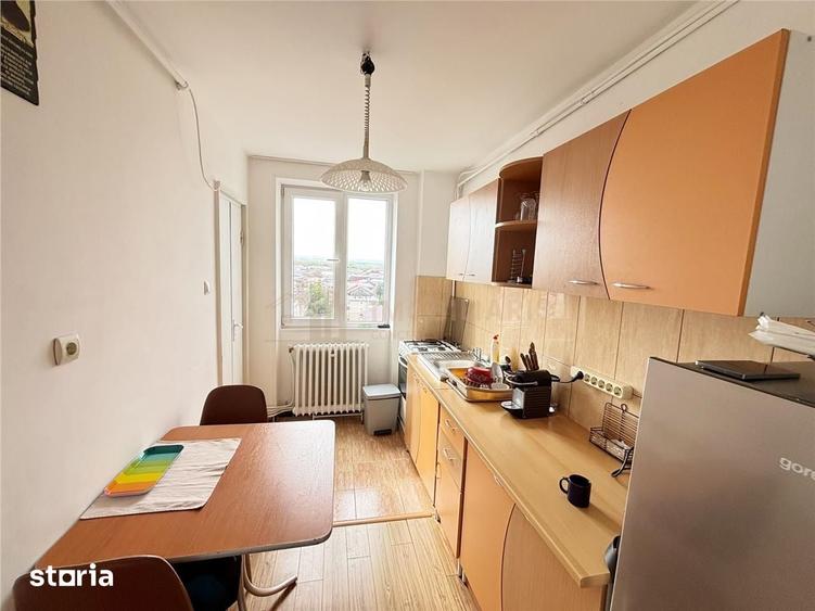Apartament cu 2 camere decomandat în Traian
