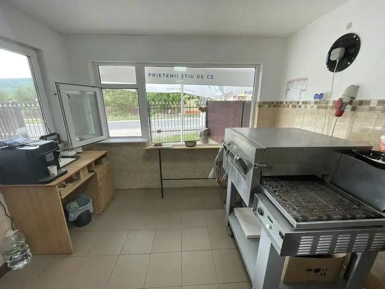 Spațiu comercial, de 108 mp, în Grăjdana