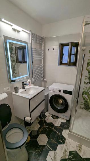 Apartament cu 2 camere decomandat în Ultracentral