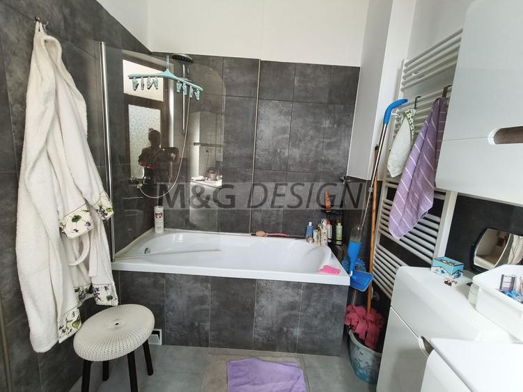 Apartament cu 3 camere decomandat în Elisabetin