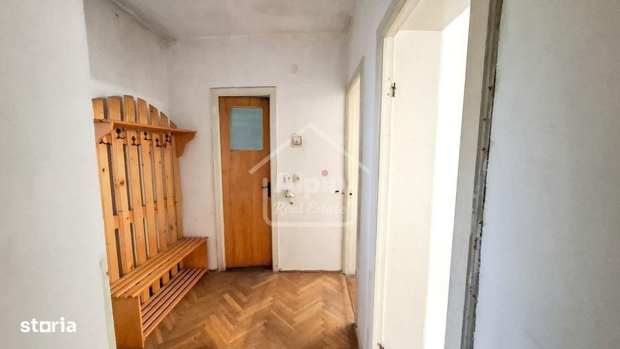 Apartament cu 3 camere decomandat în Blumăna