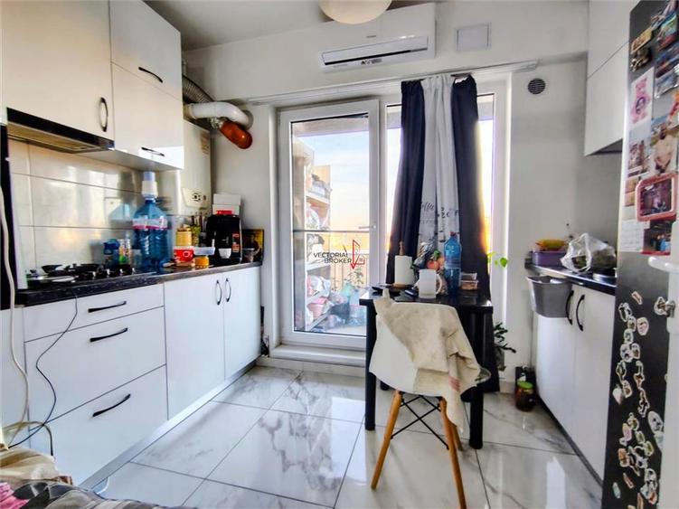 Apartament cu 2 camere semidecomandat, mobilat în Theodor Pallady