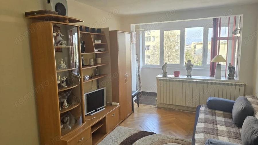 Apartament cu 2 camere decomandat în Bălcescu