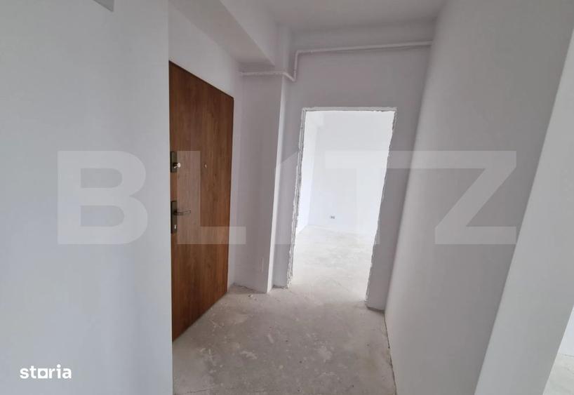 Apartament cu 3 camere decomandat în Central — fotografia 1