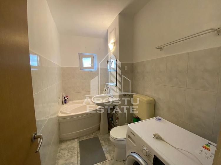 Apartament cu 3 camere decomandat în Olimpia-Stadion