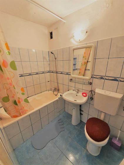 Garsonieră semidecomandată în Lipovei