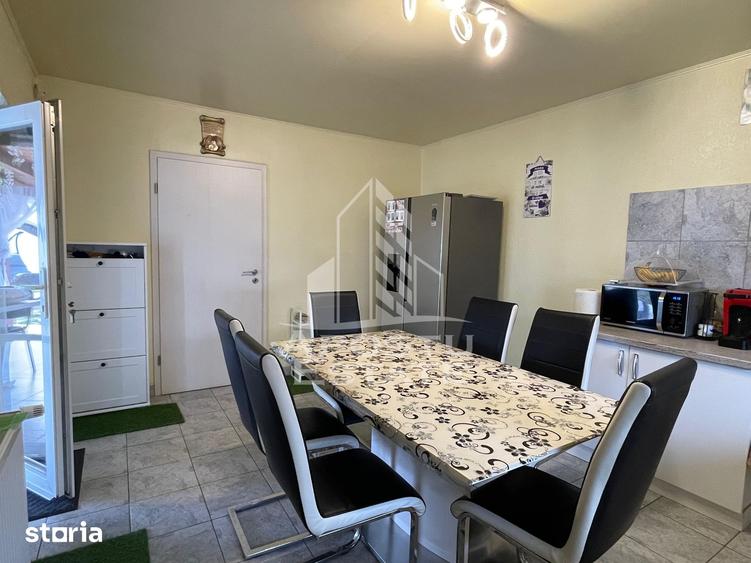 Casă cu 6 camere cu Teren 863 Mp în Cărpiniș