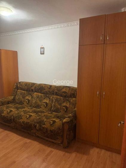 Inchiriez apartament 3 camere