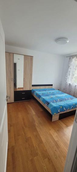 Dau in chirie un apartament cu 2 camere in precista renovat total 300 pe luna - 4