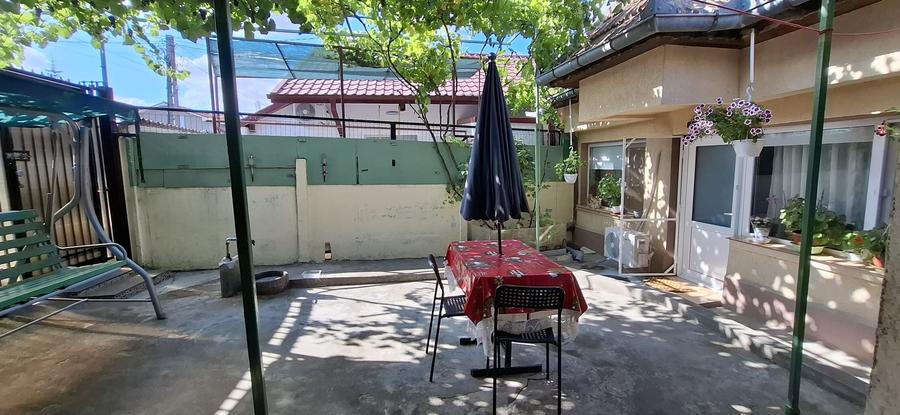 Ovidiu Central - Casa 3 camere , centrala gaze. - 2