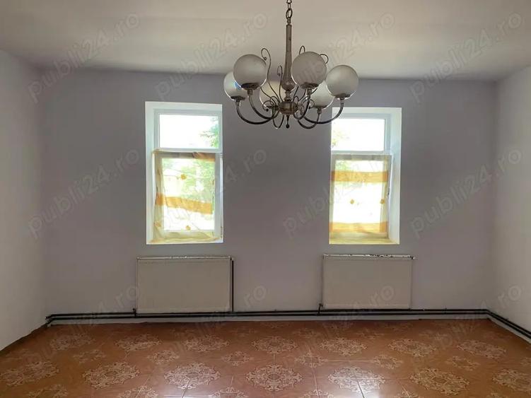 Casa + teren 2877 mp in Loc. Dolat, Com. Livezile direct de la proprietar! - 3