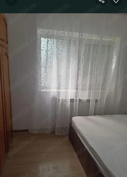 Inchiriez Ap cu 2 camere Parter - 2