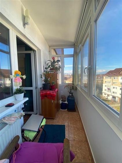 APARTAMENT 2 CAMERE, 2 BALCOANE DE VANZARE IN ONESTI ,CARTIER MAL - 4