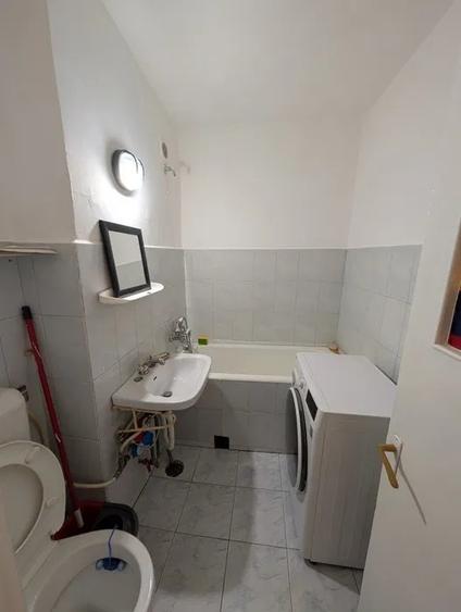 Apartament cu 1 camera, decomandat, etajul 1/9, zona Tatarasi - 6