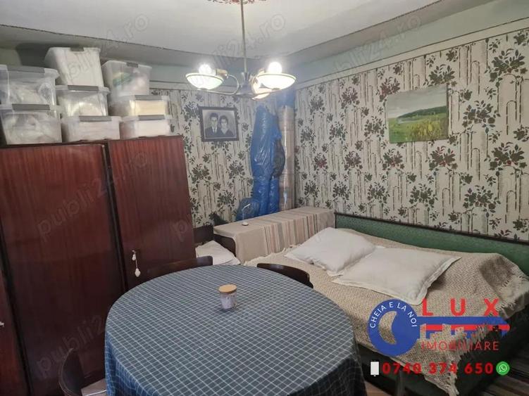 ID 6736 Teren cu casa - DE VANZARE - 8