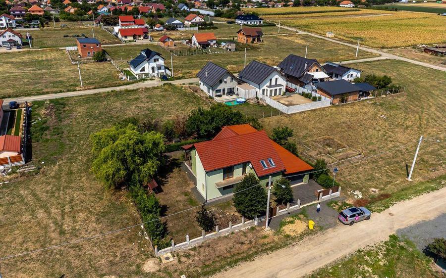 REDUCERE Casa noua, spa?ioasa, in cartierul reziden?... - 3