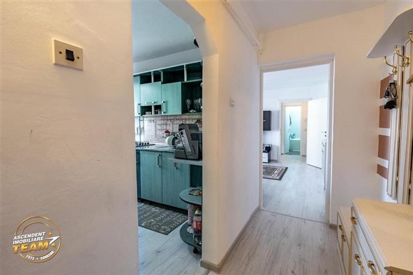 FILM! Apartament 2 camere,luminos,loc parcare,in centrul statiunii Covasna - 9