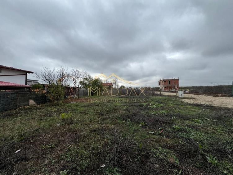 Maddax Luxury Properties vă propune spre vânzare un lot de teren în Balotești - 3