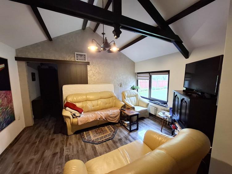 Vila de vânzare în Lepșa – Refugiul tău din inima Munților Vrancei - 5