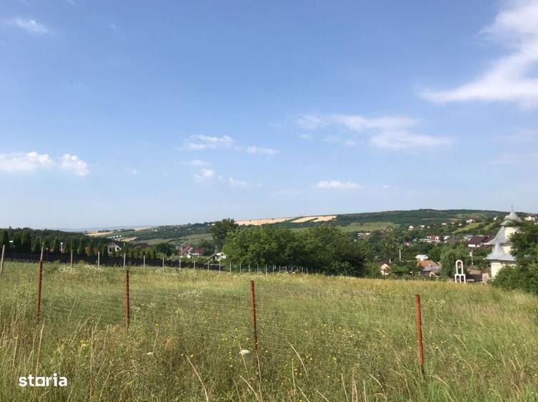 Proprietar vand teren - 1000mp - Breazu langa Piscina Apollo - 2