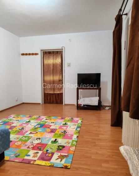Apartament 2 camere, decomandat, 53mp, Drumul Taberei - Piata Moghioros