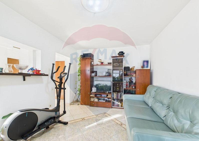 Apartament cu 3 camere cu centrala proprie langa metrou I... - 7