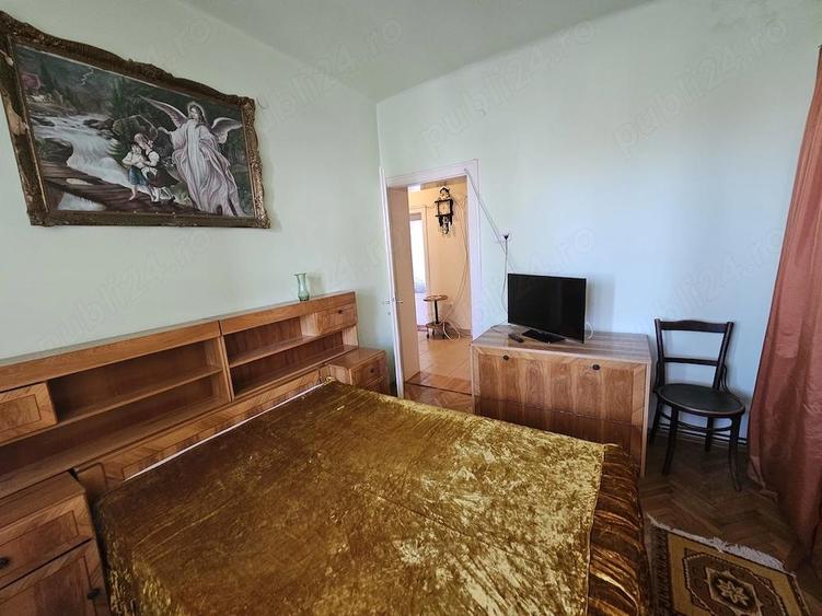 Inchiriez apartament cu 3 camere - 6